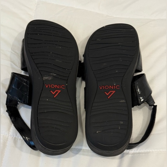 Vionic Women’s Roma Platform Wedge Sandals Black Croc Print Size 10 2" Heel Area - Picture 5 of 6